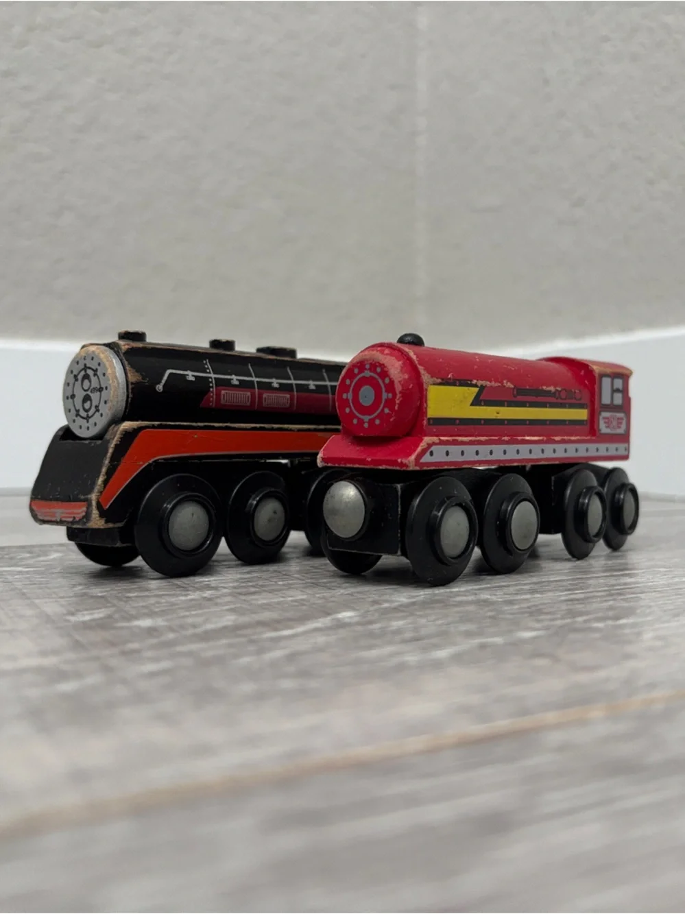 Maxim Wooden Train Set - Red & Black Engines